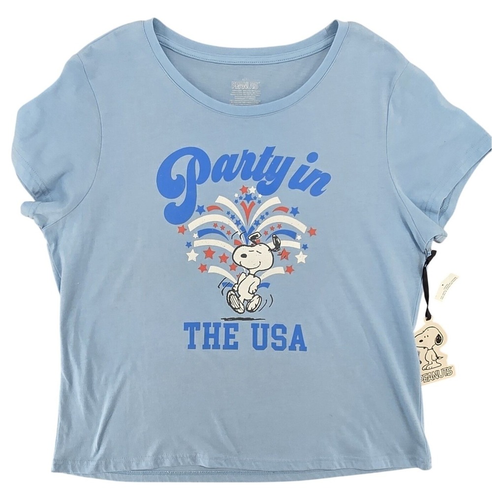 Peanuts Snoopy Party in the USA Graphic Tee Light Blue Women's XL NWT